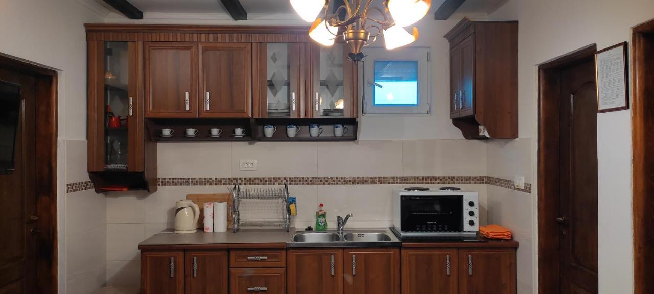 Apartments Peranovic كوتور المظهر الخارجي الصورة